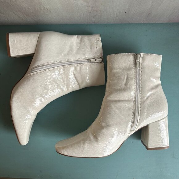 Journee Collection Haylinn Ankle Booties Square Toe Ivory White Vegan Leather - Picture 5 of 13